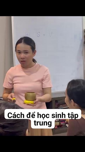 Linh vật lớp cô #coletieulinh #hoctienganh #bemeclass #cogiaohensuyen | Lê Tiêu Linh