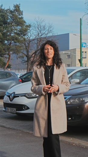 RE/MAX Evolution on Instagram: "𝐕𝐀𝐍𝐙𝐀𝐑𝐄 | 𝐀𝐏𝐀𝐑𝐓𝐀𝐌𝐄𝐍𝐓 𝟑 𝐂𝐀𝐌𝐄𝐑𝐄 | 𝐓𝐑𝐀𝐂𝐓𝐎𝐑𝐔𝐋 🏢 Apartament 3 camere | Tractorul – Coresi, Brașov 📍 Lângă Mall Coresi | zonă foarte căutată 🏗️ Bloc 2017 | Etaj 5 din D+P+8E + etaj retras 📐 66 mp utili | ☀️ orientare estică | decomandat 🛋️ Living + bucătărie open-space 🛏️ 2 dormitoare | 🚿 baie | 🌿 balcon 🚗 Incluse în preț 🅿️ parcare subterană + 🅿️ parcare supraterană 📦 boxă la subsol 🔥 Centrală proprie | utilități individual