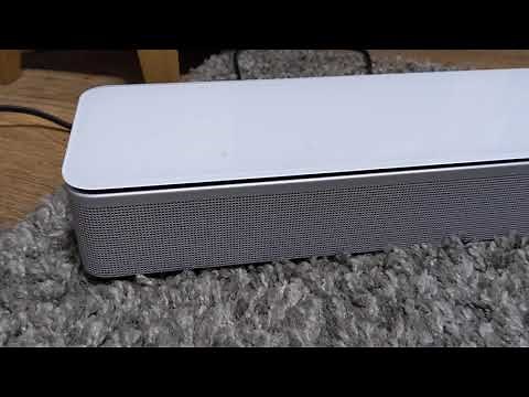 Bose 700 flashing white light issue. Not connecting