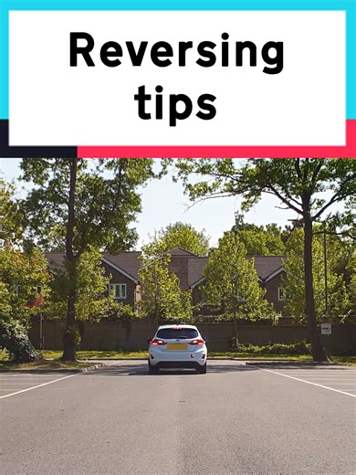 REVERSING tips 🚗 On UK roads, move slowly, use full observations, and steer smoothly to stay in control and avoid driving test faults. Driving lessons in Beckenham. This is educational content. #drivingtest #learntodrive #learnerdriver #drivinglessons #ukdriving #newdriver #drivingtips