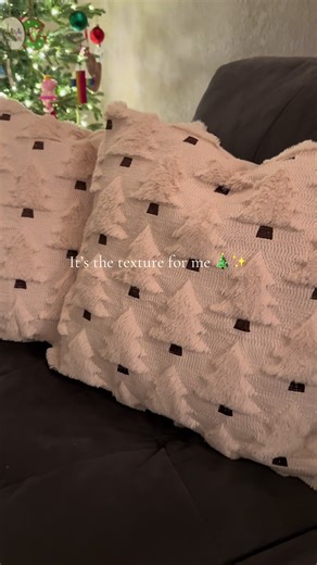 Affordable neutral Christmas décor that looks high-end. Set of 2 textured Christmas pillow covers, beige holiday pillowcases, easy winter home refresh, cozy living room décor, Christmas tree decorations, TikTok home finds 🤍🎄✨