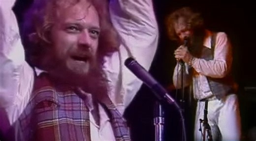 5 Songs From The Album "Aqualung" That Got Fans Hooked