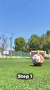 812K views · 11K reactions | Crazy skill tutorial朗 #futbol #futebol #tutorial #football #viral | Tarikfooty | Facebook