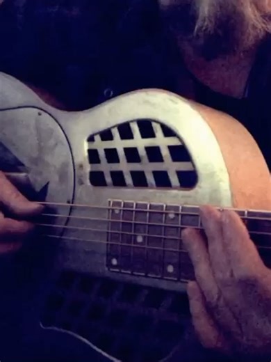 Alain Johannes on Reels