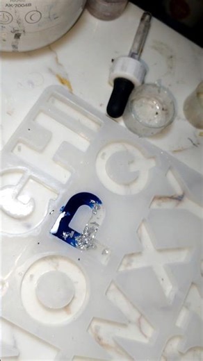 How To Make Alphabet Keyring #diy #artist #art #painting #earrings