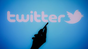 Twitter Rolls Out 'View Count' Feature