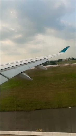 #DreamTrackAI Plane landing at Ho Chi Minh Vietnam #shorts #hochiminh #vietnam
