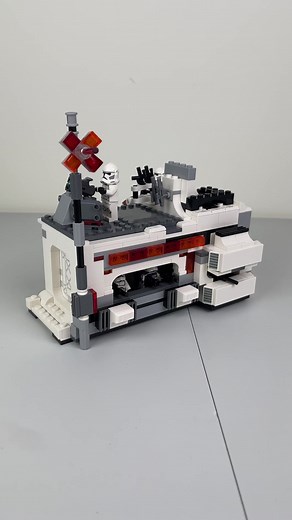 Construcción Alternativa: Bunker de Clones Republicanos