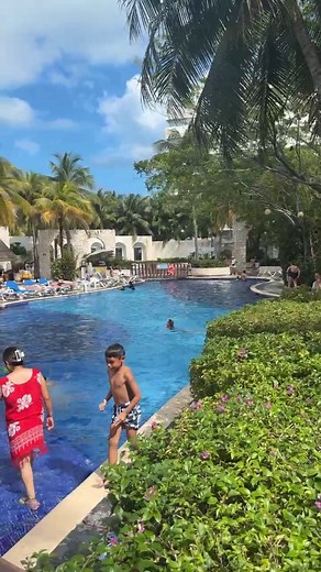 Nos escapamos del estrés y nos sumergimos en un día perfecto en Cancún 🌴💦! 💎 Grand Oasis Palm #FamilyResort #AllInclusive #OasisLovesU | Grand Oasis Palm