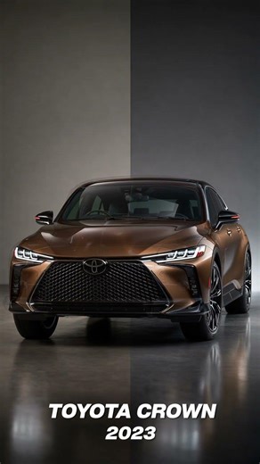 Toyota Crown Evolution 1955 vs 2023