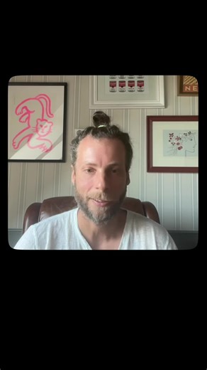 Projekt läuft aus dem Zeitplan. Was passiert, wenn die Bank nicht prolongiert?🏠 Variable Zinsen und die dann höher als erwartet sind. Das ist bei einem Haus noch machbar, bei vielen irgendwann nicht mehr. Daher schaue regelmäßig in deine Excel, um Ausreißer zu erkennen und gegenwirken zu können. Die ganze Folge gibt es im immocation Podcast - überall, wo es Podcast gibt.🎧