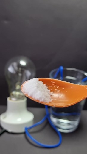 Electricity Generation with Water and Salt | Experiment Tutorial