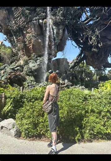 Experiencing Pandora for the First Time at Disney