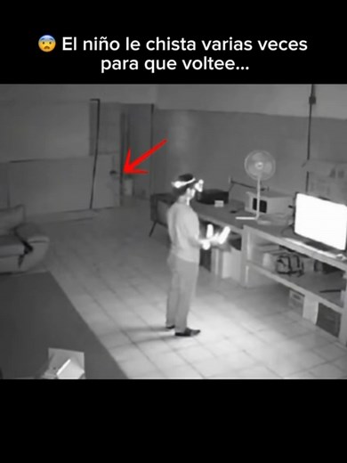 El espíritu de un niño captado en video 😱 #paranormal #videosdeterror #videosdemiedo #actividadparanormal #niñofantasmacaptadoenvideo