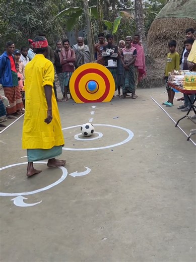 Football vs Balloon Challenge: Ultimate Fun Game
