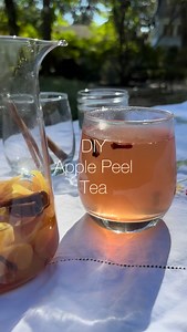 Apple Peel Tea 🍎 A light, spiced autumn tea made from something you’d usually toss — apple peels. Simple, sustainable, and naturally sweet. ✨ Comment “APPLE” for the recipe! 🌿 Apple peels are rich in quercetin (for inflammation immunity) and vitamin C (for skin antioxidant support). When simmered with cinnamon and clove, they transform into a cozy, nourishing infusion that tastes like fall in its purest form. I love making this in the afternoon — it’s calming, subtly sweet, and fills the kitch