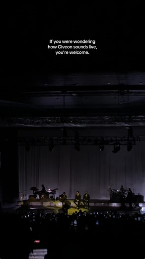 Experience Giveon's Amazing Live Performance