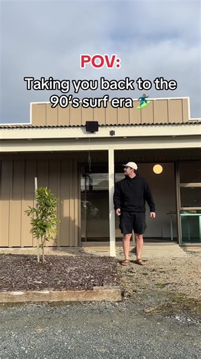 Exploring Vintage Surfwear Trends from the 90's