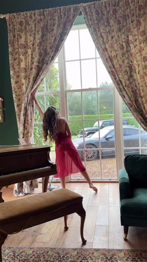 Matching Drapes and Curtains for a Cohesive Look