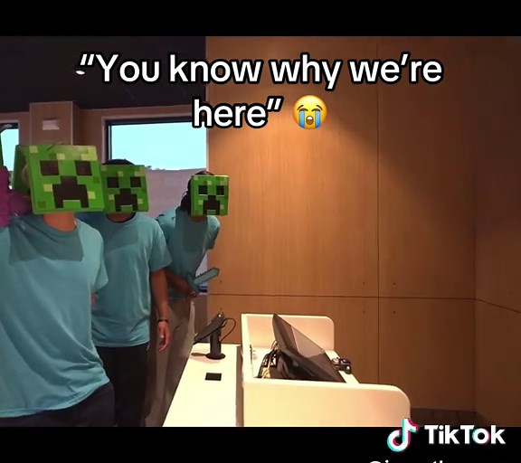 Minecraft Movie Audience Reactions and Clips