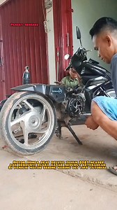 1.2M views · 14K reactions | Honda beat deluxe series koj tahun 2021 dengan permasalahan asap ngebul putih dan bunyi mesin kasar kata yang punya motor sering kering oli #tips #tutorial #bengkelmotor #berbagipengalaman #hondabeatseriekoj | Pangky Bengkel | Facebook