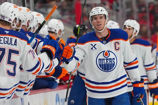 7 Reasons Connor McDavid Is the World's Best Hockey Player - The Hockey Writers Edmonton Oilers Latest News, Analysis & More
