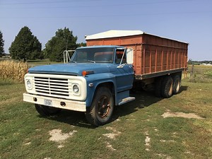 1970 Ford F600 T/A Grain Truck | Transportation