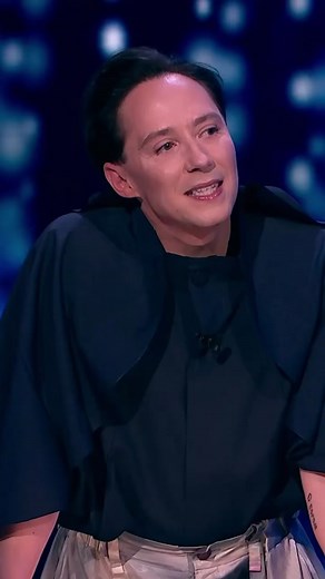 How did #JohnnyWeir do this? HOW?! #NameThatTune #EltonJohn