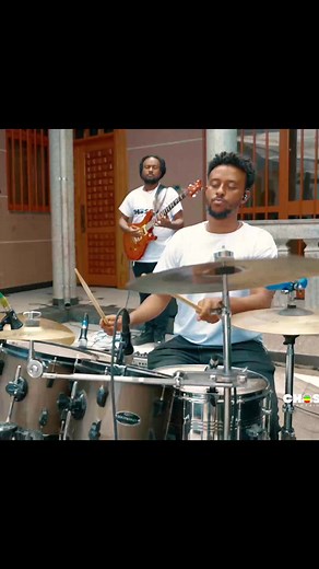 You can’t beat the classics. 👑 Honoring the great Aregahegn Worash with this cover of Yanema Terbiot. Tag someone who loves Ethio-Jazz! ❤️ ​Hashtags: @✨YITBEW✨12🎙🎶🎵🎤🎧 #EthiopianHeritage #EthioJazz #HabeshaMusic #Aregahegn #YitbarekMussie