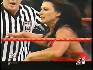 2003 04 13 Heat Victoria with Steven Richards vs Ivory