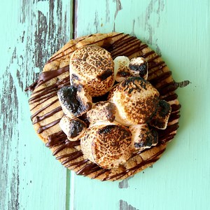 S'mores Cookies Full recipe: http://taste.md/263U6jr by The Scran Line | Sugar Fix