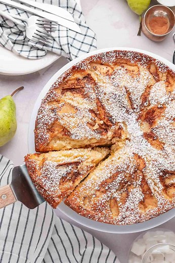 The Best Easy Moist Pear Cake Recipe (20-Minute Prep) – Cookin' with Mima