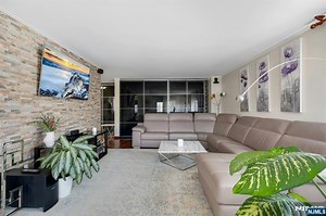 2150 Center Ave 4E #4E, Fort Lee, NJ 07024 - MLS 25029760 - Coldwell Banker