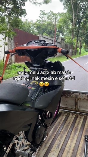 Tiwas di Eret: Pit Banter Seru Bersama MX King