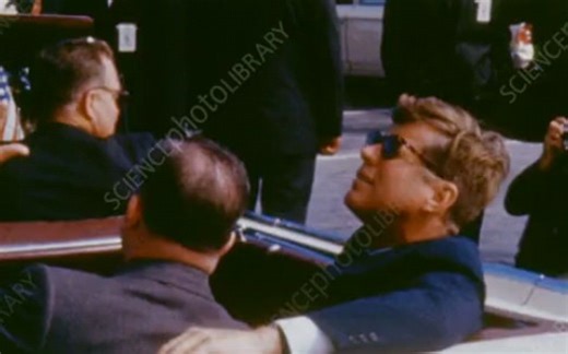 肯尼迪总统观看土星五号火箭，1963 年