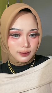 1.4M views · 29K reactions | Sini tutorial makeup lagi  | Yulia | Facebook