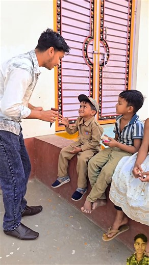 Building Wooden Log Cabin in Forest 🌲😘Survival House Step by Step