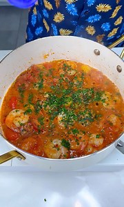15K views · 64 reactions | This easy italian shrimp pasta is so good I use spaghetti and shrimp to make a delicious italian traditional recipe | Chef Lorenzo's Suburban Chaos | Facebook