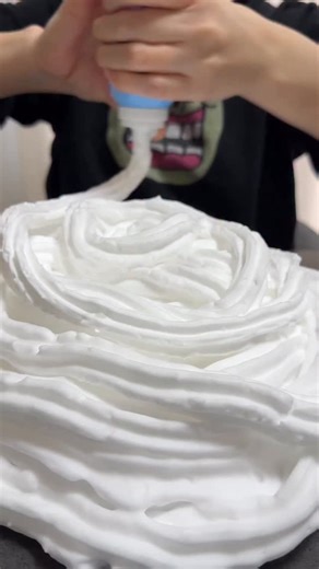 ぷりちきしーちきんお on Instagram: "シナモロールあわっぴーで もちもちミルクスライム作り🥛✨ #ぷりちきしーちきんお #スライム #slime #asmr #satisfying #oddlysatisfying"