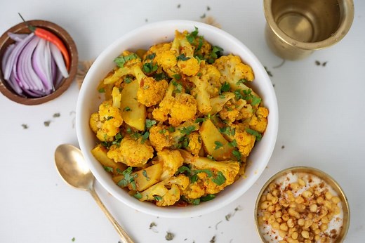 Instant Pot Aloo Gobi (Potato Cauliflower Stir Fry)