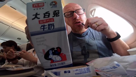 Onboard The Made In China Jet! Flying the Comac C919