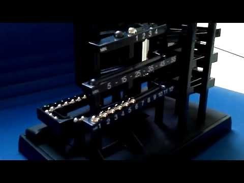 mechanische Kugel-Uhr