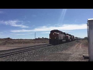 アメリカの貨物列車に接近してみた