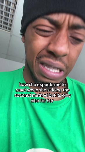 lowkey hurting me twin😭🫵#mzansicomedy #foryoupage #tiktoksouthafrica #makethisgoviral #fypシ゚ #relatable #southafricatiktok #trendy #tiktoksa #trending #makethisviral #greenscreen #makethisblowup