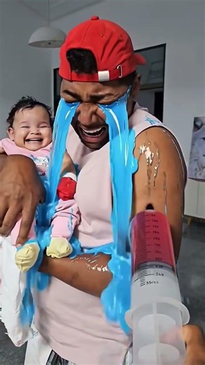 Baby’s first injection reaction! 😱😭😰💉🥰 #shorts #funny​ #comedy​ #funnyshorts​ #cute #injection​