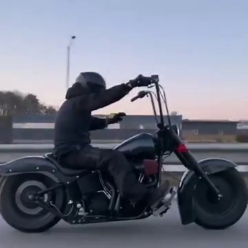 Harley-Davidson Night Train -06 LAF 2" pipes