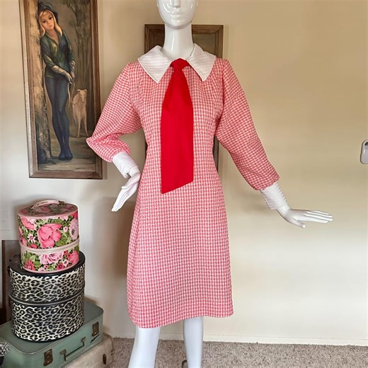 Vintage 60s/70s Volup MOD GRANNY Red Plaid Youthquake Collar Necktie Dress XL - Etsy