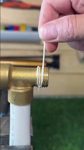 Correct way apply plumber's tape