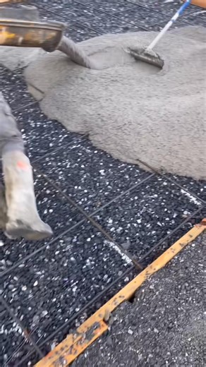 42K views · 127 reactions | All the steps to pouring a concrete apron #construction-000 #build #howto | Garage-2 | Facebook