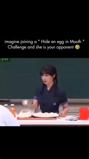 meme on Instagram: "Humans can do some wild things especially when it comes to the jaw. Some people can open their mouths way wider than you’d expect, fitting giant foods, full soda cans, or even their entire fist. It’s a weird talent that has turned into viral challenges, late-night dares, and even Guinness World Records. The internet NEVER misses a chance to turn something bizarre into entertainment 😭 But even though it looks funny, there’s a limit to how far the mouth can stretch before thin